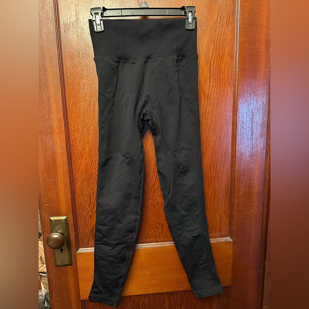 Halara Black Leggings